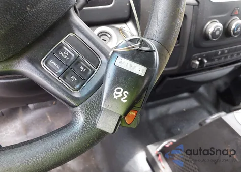 2018 Ram 2500 Tradesman 4X2 8' Box z USA, uszkodzony, nr VIN 3C7WR4HJXJG172699